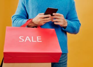 Samsung Galaxy Z Foldable Deals: £200 Off Before New Models