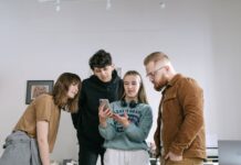 Claude Cowork Mobile Web Launch: What You Need to Know
