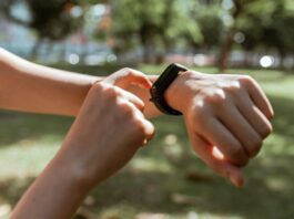 Galaxy Watch Ultra 2 Brightness: 5,000 Nits Leaked for Outdoor Clarity