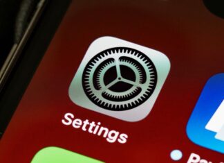 Gemini App Settings Update Simplifies Thinking Level, Alerts